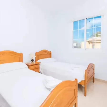 Rosa - House In Platja D'alcudia Free Wifi * Playa de Muro (Mallorca)