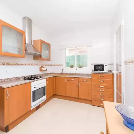 Rosa - House In Platja D'alcudia Free Wifi