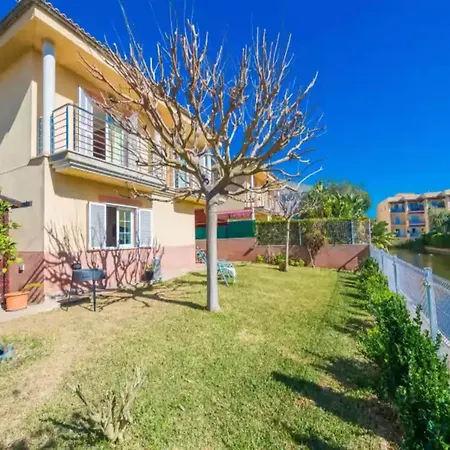 Rosa - House In Platja D'alcudia Free Wifi * Playa de Muro (Mallorca)